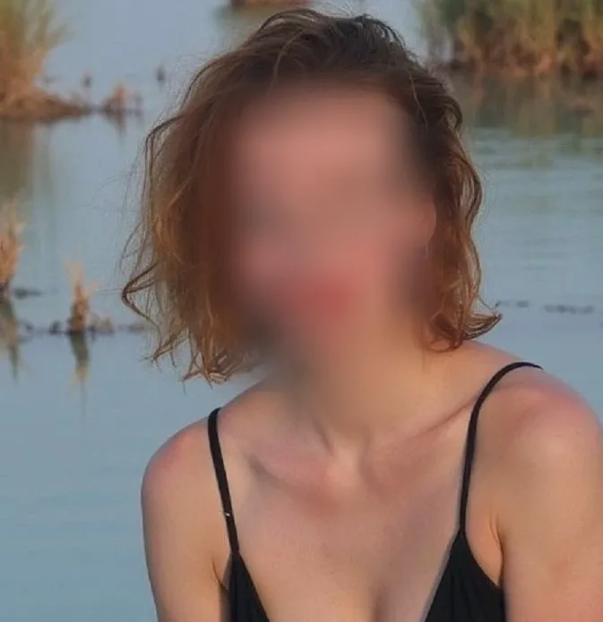 Elena, 25 años